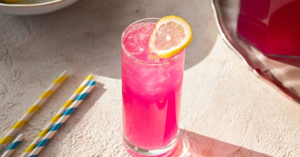 Pink Lemonade Receita de Drink Sem Álcool